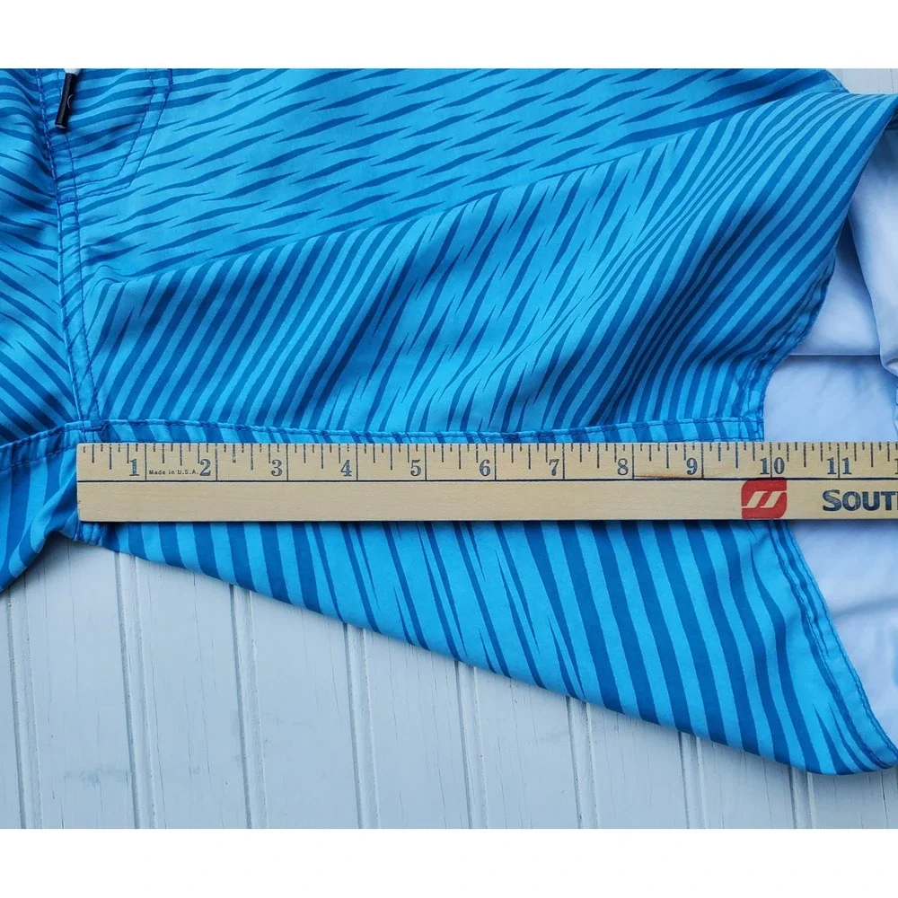 Volcom‎ Mens 34 Blue Wave Print 38th Double Weaver Board Shorts Surf Beach Pool